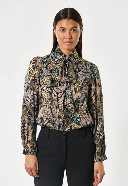 KikkiDea silk blouse AW25, Sencha Black